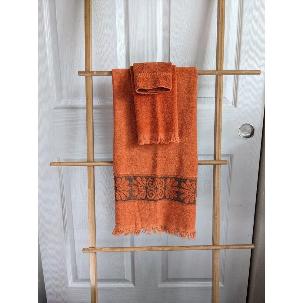 Vintage 70's Cannon Monticello Burnt Orange Sculpted Fringed Bath Towel Set of 3